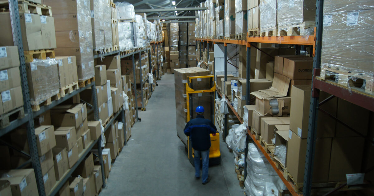 hala magazynowa - listopad 2013